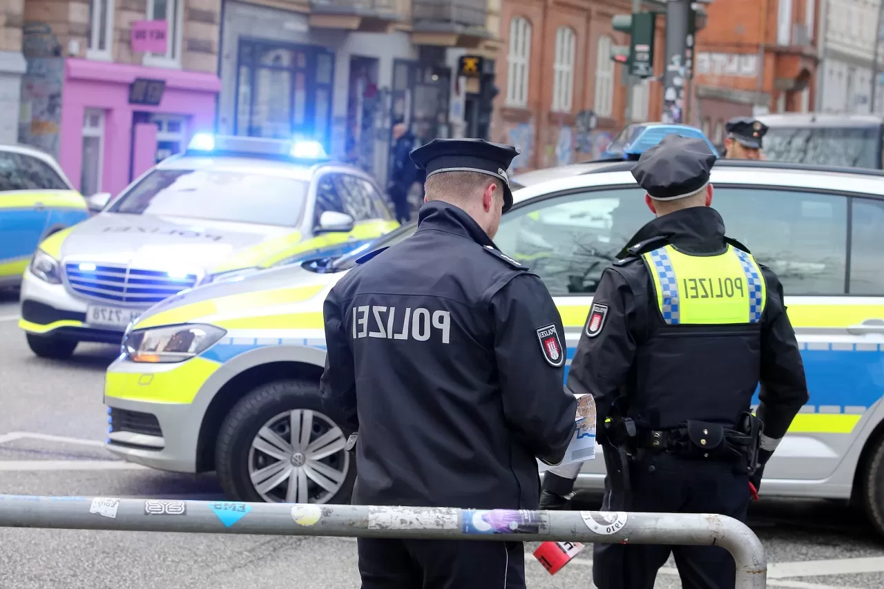 Almanya'da Polis Maaşları ve İş Koşulları