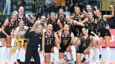 VakıfBank, Sultanlar Ligi'nde Fenerbahçe'yi 3-2 Yenerek Galibiyet Serisini Sürdürdü